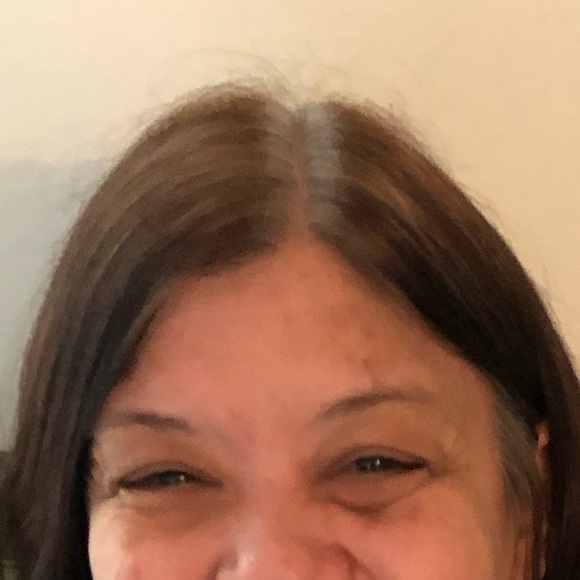 Meet your Posher, Sarah - Picture 1 of 1